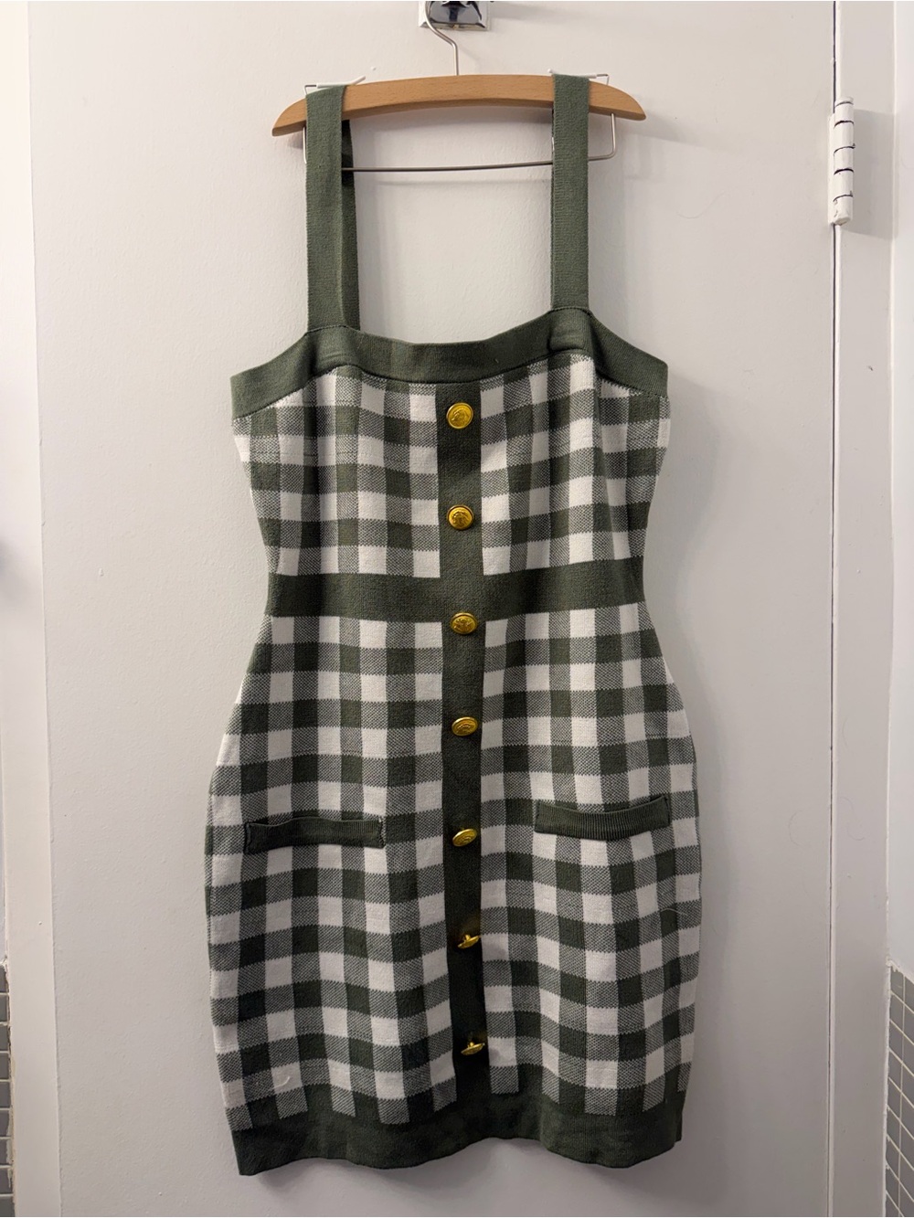Coco And Shay - Green and White Gingham Knit Dress with Gold Buttons